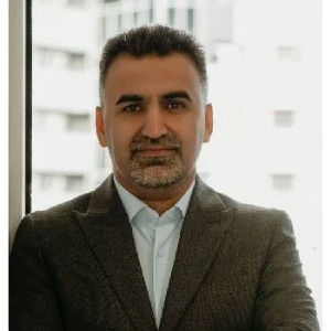 دانیال کریمی