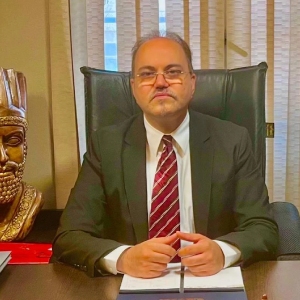 شاهین قیصری